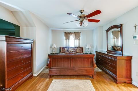 1366 Mohawk Dr, Mountainside, NJ 07092 photo 11
