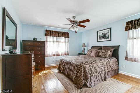 1366 Mohawk Dr, Mountainside, NJ 07092 photo 9