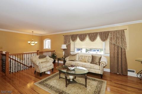 1104 Saddlebrook Rd, Mountainside, NJ 07092 photo 12