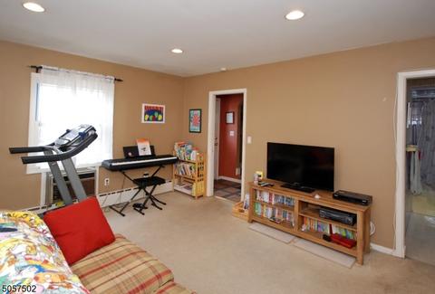 66 Mountainview Ave, Nutley, NJ 07110 photo 9