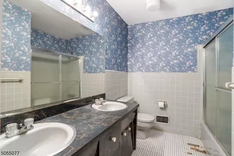 500 Summit Rd, Mountainside, NJ 07092 photo 18
