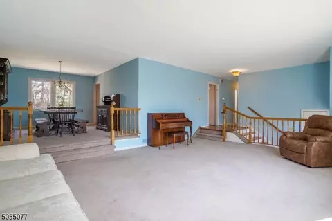 500 Summit Rd, Mountainside, NJ 07092 photo 5