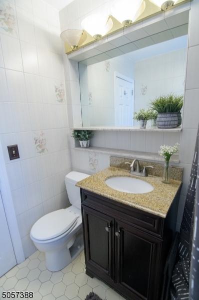 72 Lakeside Ave, Wanaque Boro, NJ 07420 photo 13