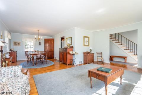 10 Henderson Rd, Hampton, NJ 08827 photo 5