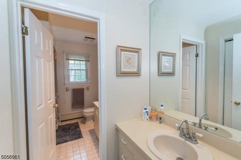 9 Karen Ct, Wayne, NJ 07470 photo 15