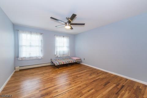9 Karen Ct, Wayne, NJ 07470 photo 14