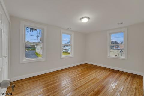 72 Centre St, Nutley, NJ 07110 photo 12