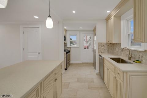72 Centre St, Nutley, NJ 07110 photo 9