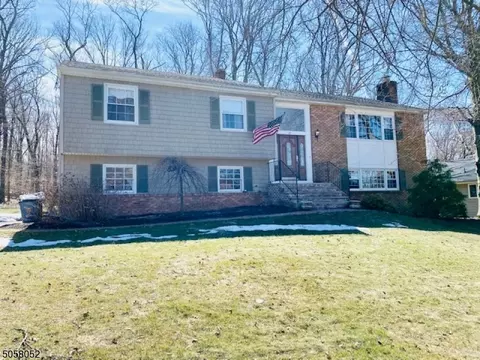 22 Darlington Dr, Wayne, NJ 07470 photo 1