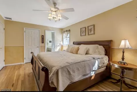 22 Darlington Dr, Wayne, NJ 07470 photo 12