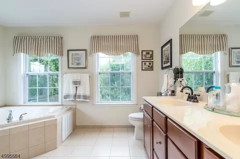 12 Crestview Dr, Clinton, NJ 08809 photo 12