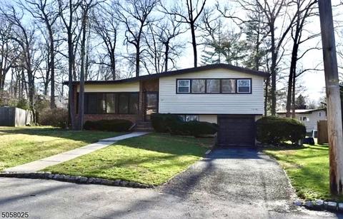 65 Wade Dr, Summit, NJ 07901 photo 1