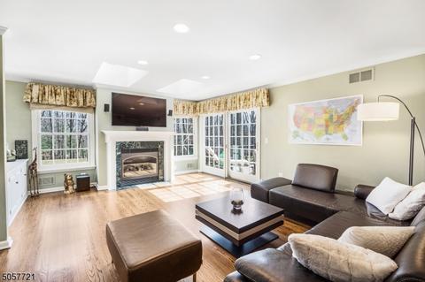 2 Cross Way, Mendham, NJ 07945 photo 10