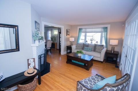 2 Montclair Ave, Nutley, NJ 07110 photo 3