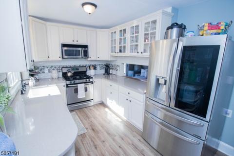 2 Montclair Ave, Nutley, NJ 07110 photo 9