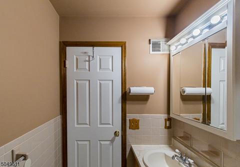 330 Terrill Rd, Plainfield, NJ 07062 photo 7