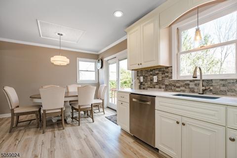 29 River Rd, Stanhope, NJ 07874 photo 9