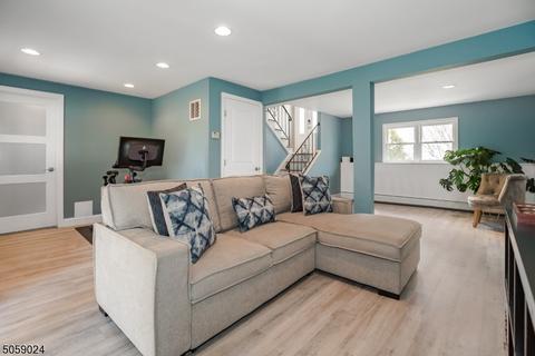29 River Rd, Stanhope, NJ 07874 photo 15