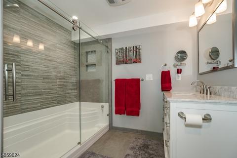29 River Rd, Stanhope, NJ 07874 photo 18
