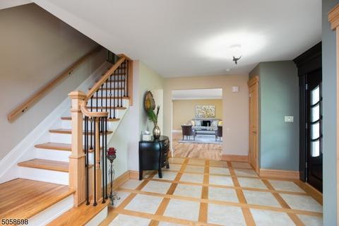8 Angus Ln, Warren, NJ 07059 photo 3