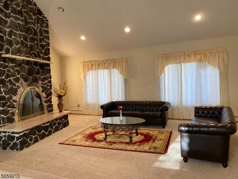 55 Teak Rd, Wayne, NJ 07470 photo 4