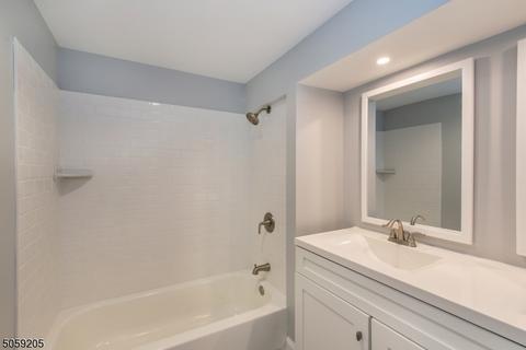 14 6th Ave, Wanaque Boro, NJ 07420 photo 17
