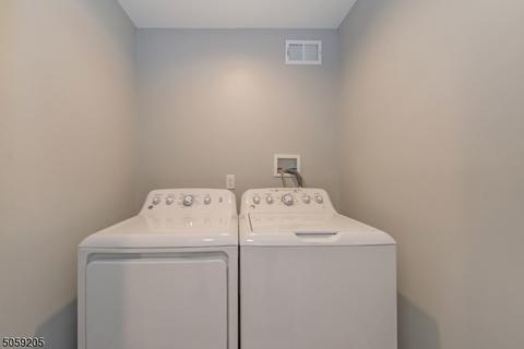 14 6th Ave, Wanaque Boro, NJ 07420 photo 12