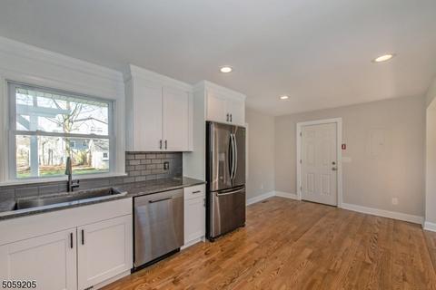 14 6th Ave, Wanaque Boro, NJ 07420 photo 10