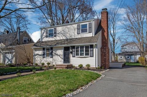 14 6th Ave, Wanaque Boro, NJ 07420 photo 1