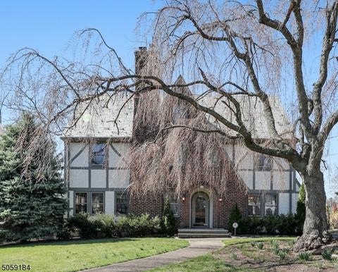 172 Christopher St, Montclair, NJ 07042 photo 1