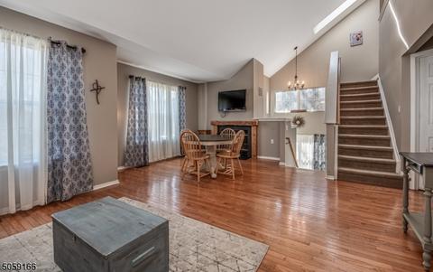 13 Rushmore Ln, Hackettstown, NJ 07840 photo 9