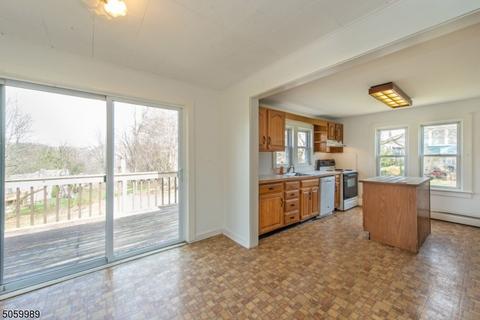 40 Main St, Hampton, NJ 08827 photo 8
