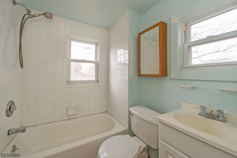 40 Main St, Hampton, NJ 08827 photo 14