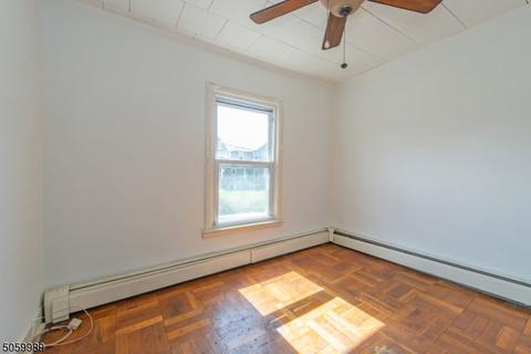 40 Main St, Hampton, NJ 08827 photo 12