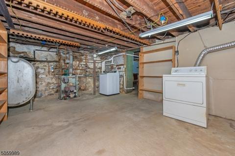 40 Main St, Hampton, NJ 08827 photo 16