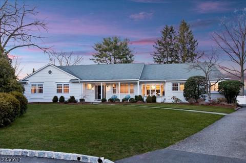 18 Capron Ln, Montclair, NJ 07043 photo 2