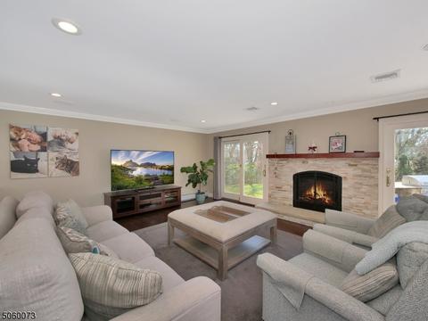 21 Dwight St, Wayne, NJ 07470 photo 16