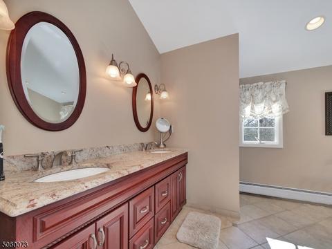 21 Dwight St, Wayne, NJ 07470 photo 22