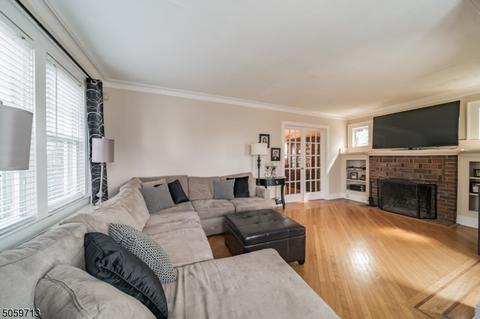 130 Beech St, Nutley, NJ 07110 photo 3