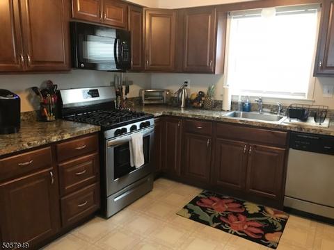 18 Aubrey St, Summit, NJ 07901 photo 3