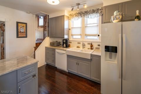 403 Berkeley Ave, Bloomfield, NJ 07003 photo 8