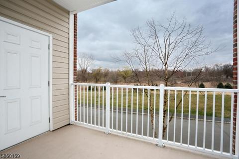 2118 Warrens Way, Wanaque, NJ 07465 photo 6