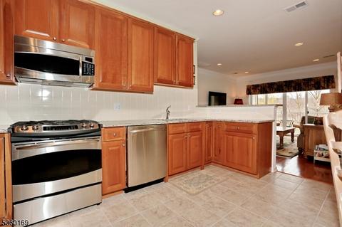 2118 Warrens Way, Wanaque, NJ 07465 photo 13