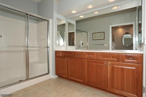 2118 Warrens Way, Wanaque, NJ 07465 photo 12