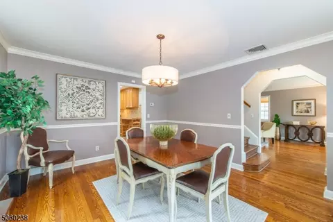 32 Riverview Dr, Montclair, NJ 07043 photo 9