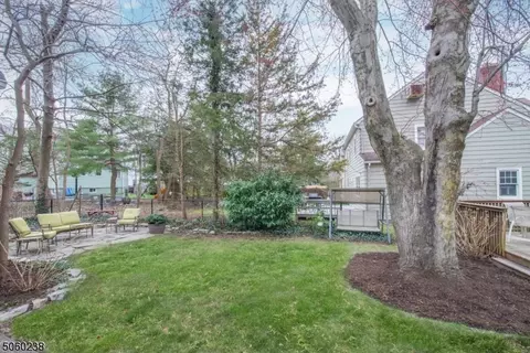 32 Riverview Dr, Montclair, NJ 07043 photo 23