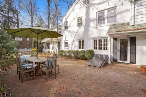 305 Summit Ave, Summit, NJ 07901 photo 17