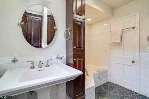 305 Summit Ave, Summit, NJ 07901 photo 9