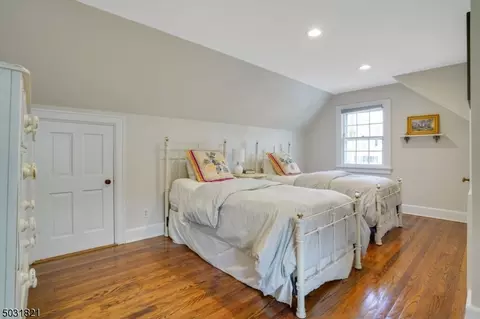 305 Summit Ave, Summit, NJ 07901 photo 10