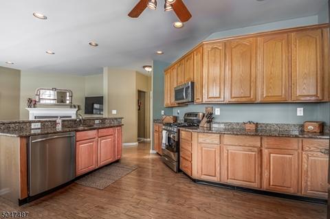 39 Rolling Rapids Ct, Hackettstown, NJ 07840 photo 5